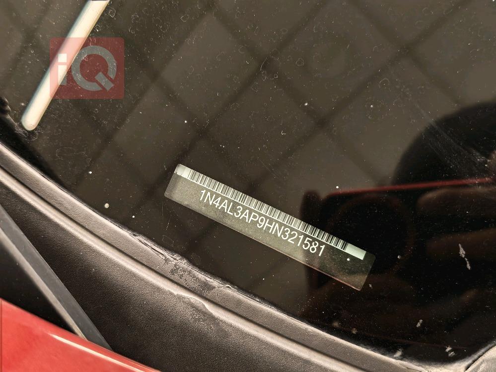 نيسان ألتيما